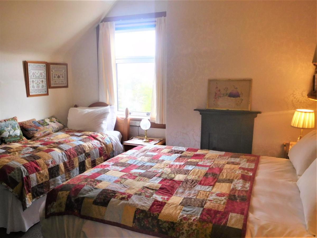 Oaklands Bed And Breakfast Fort Augustus Exteriér fotografie