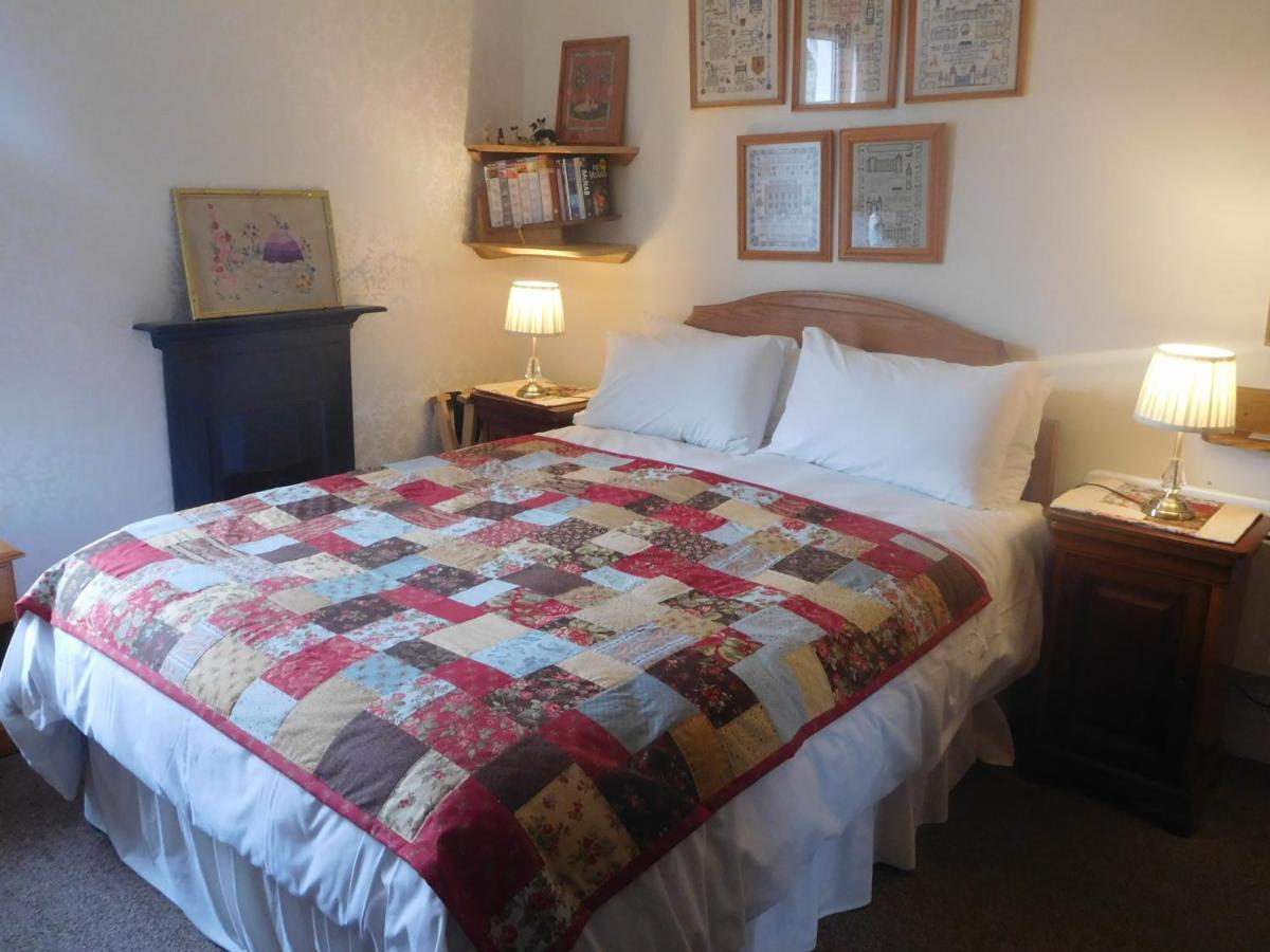Oaklands Bed And Breakfast Fort Augustus Exteriér fotografie
